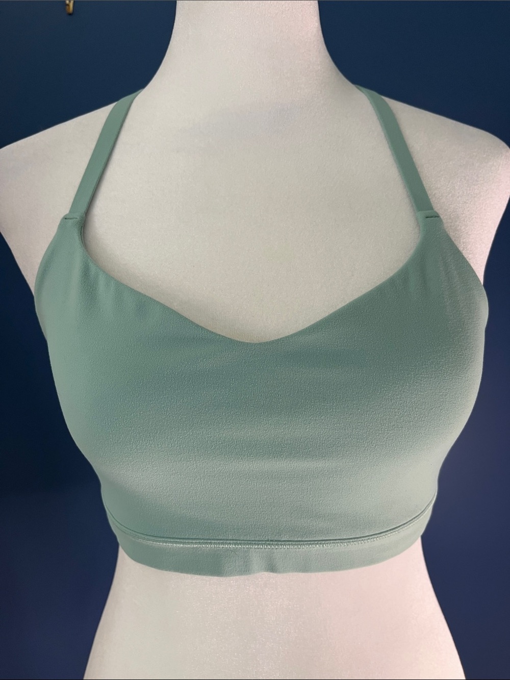 Athleta Bralette - Mint Green, cute cut-out detail in back women sz s, No pads